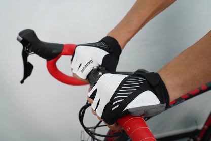 🚴‍♂️ DAREVIE MTB Cycling Gloves – Half-Finger, Gel-Padded, Shockproof, Breathable Bike Gloves (Taiwan Imported)